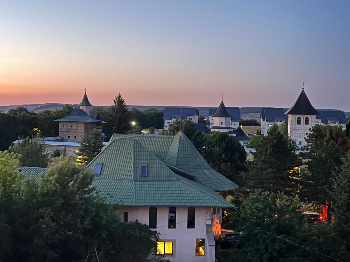 Altheda Living Zamca Suceava Exterior photo